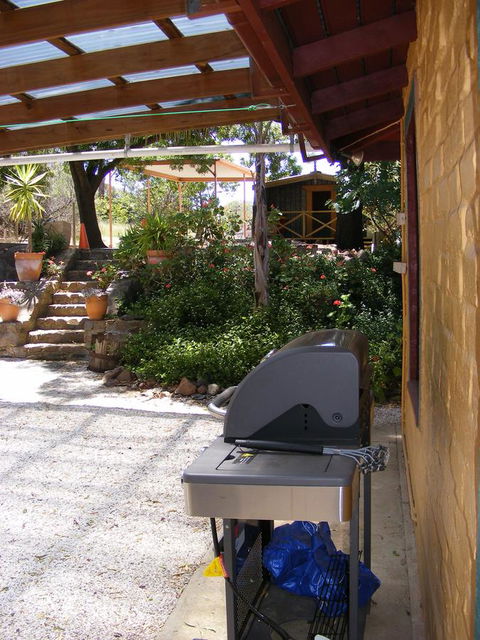 Trevalia Accommodation - Accommodation Daintree 3