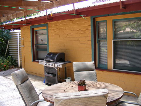 Trevalia Accommodation - Accommodation Daintree 9