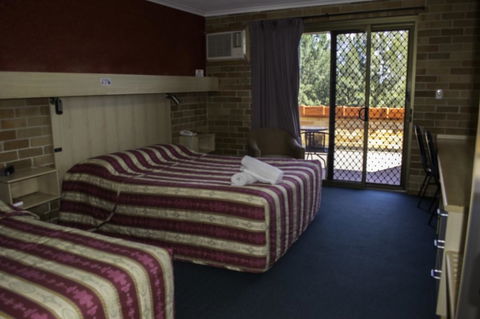 Windsor Terrace Motel - Accommodation Daintree 12