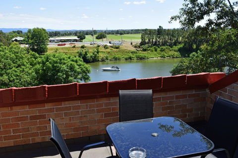 Windsor Terrace Motel - Accommodation Daintree 0