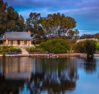 Stonewell Cottages and Vineyards - Accommodation Daintree