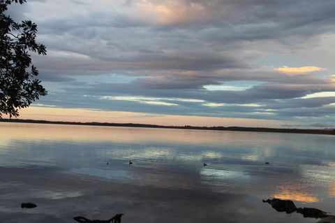 \'Point Break\' Your Waterfront Break At The Point - Accommodation Daintree 1