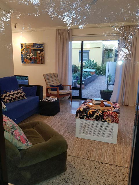 Sinclair Eco House - Accommodation Daintree 10