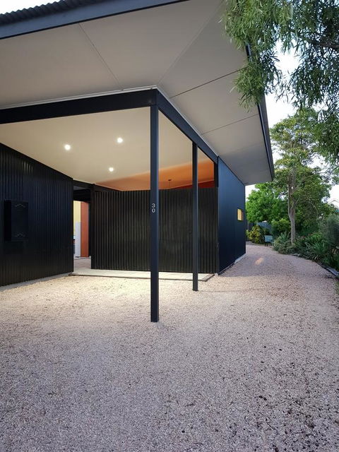 Sinclair Eco House - Accommodation Daintree 2