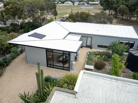 Sinclair Eco House - Accommodation Daintree 6