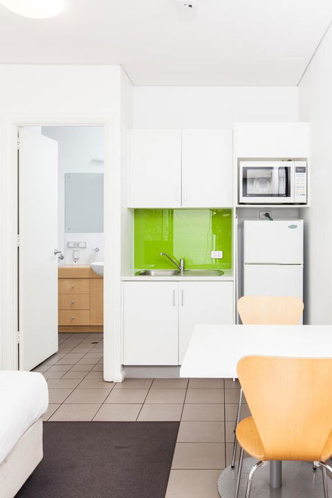 Majestic Oasis Apartments - Accommodation Daintree 28