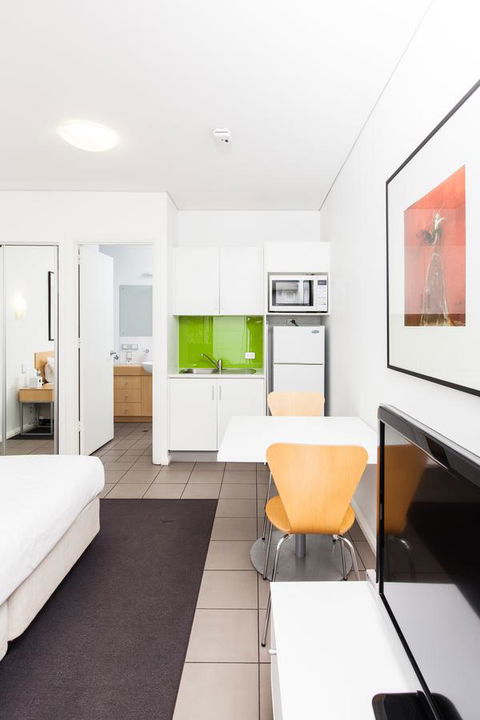 Majestic Oasis Apartments - Accommodation Daintree 27