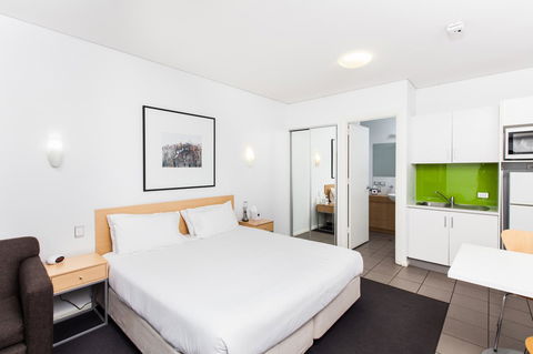Majestic Oasis Apartments - Accommodation Daintree 29