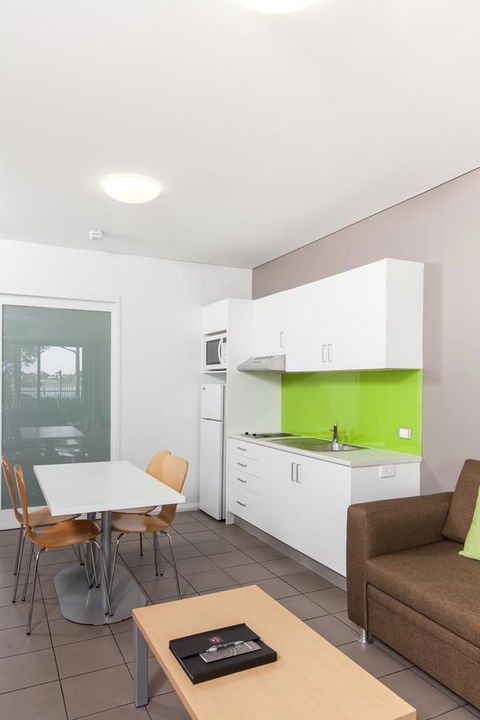 Majestic Oasis Apartments - Accommodation Daintree 16