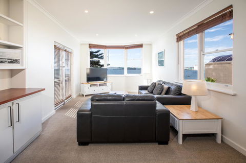 Bay 10 - Suites And Apartments - Accommodation Daintree 33