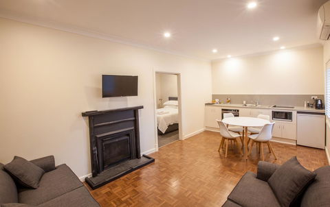 The Mill Apartments Clare Valley - Accommodation Daintree 4