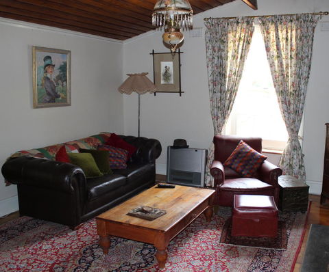 Hillside Cottage - Accommodation Daintree 1