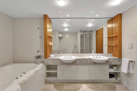 Stamford Plaza Adelaide - Accommodation Daintree 20