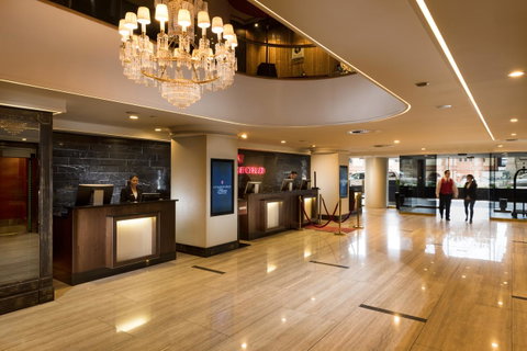Stamford Plaza Adelaide - Accommodation Daintree 22