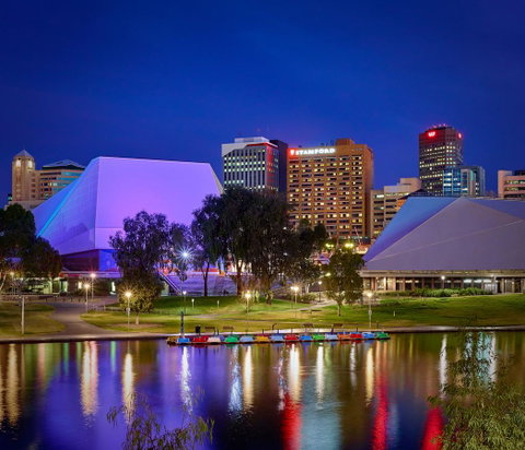 Stamford Plaza Adelaide - Accommodation Daintree 0