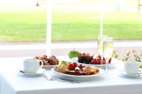 Stamford Grand Adelaide - Accommodation Daintree 8