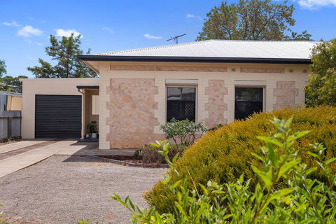Cute And Cosy - Events, Workers, Getaways - Accommodation Daintree 0
