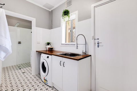 Cute And Cosy - Events, Workers, Getaways - Accommodation Daintree 11