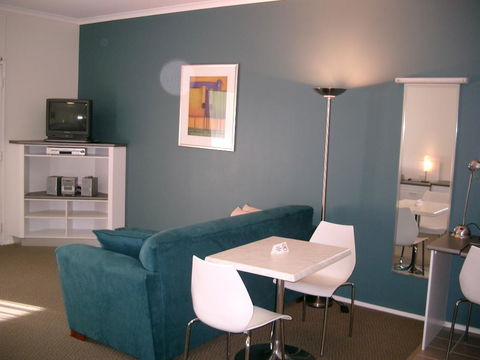 McLaren Vale Motel & Apartments - Accommodation Daintree 9