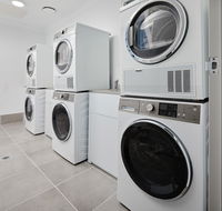 Charlestown Executive Apartments - Accommodation Daintree