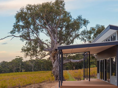 Shadow Creek McLaren Vale - Accommodation Daintree 19