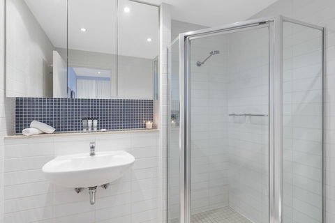 Oaks Glenelg Liberty Suites - Accommodation Daintree 31