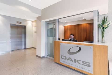 Oaks Glenelg Liberty Suites - Accommodation Daintree 9