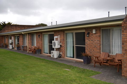 Arkana Motor Inn & Terrace Apartments - Accommodation Daintree 15