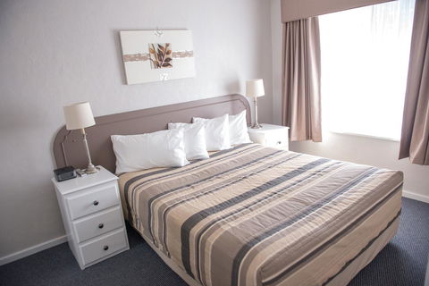 Arkana Motor Inn & Terrace Apartments - Accommodation Daintree 20