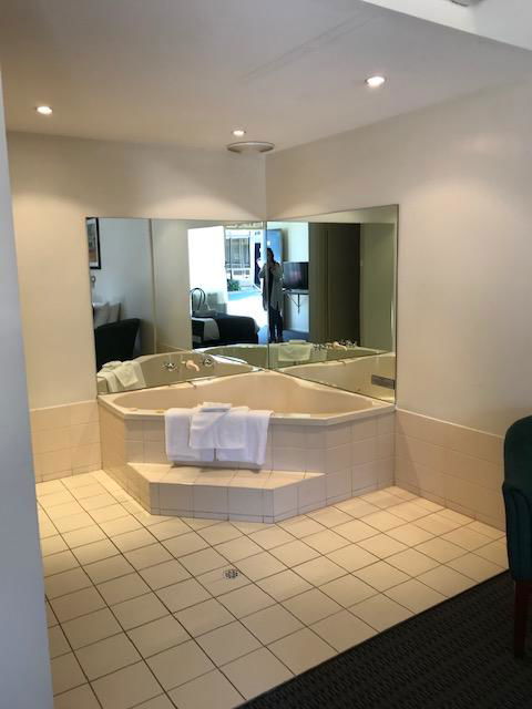 Bay Motel Hotel - Accommodation Daintree 1