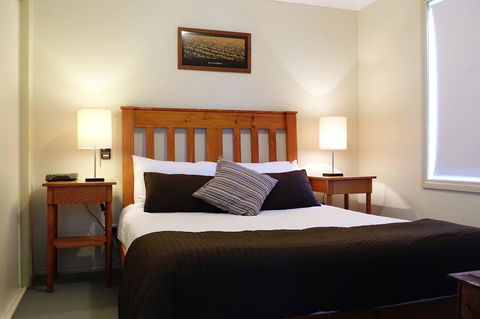 SkyView Villa - Accommodation Daintree 5