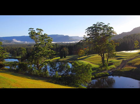 SkyView Villa - Accommodation Daintree 0