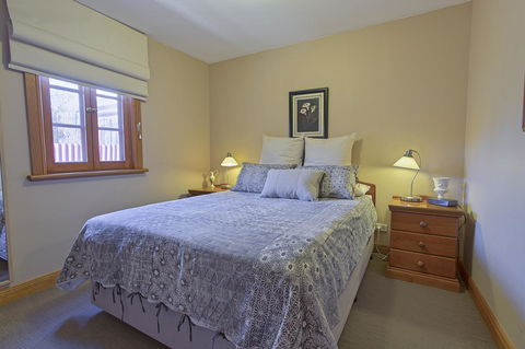 Tanunda Cottages - Accommodation Daintree 3