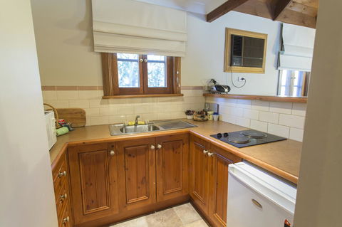 Tanunda Cottages - Accommodation Daintree 5