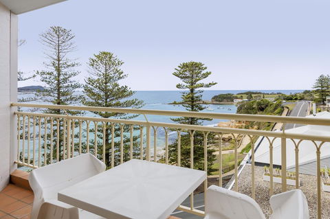 Crowne Plaza Terrigal Pacific, An IHG Hotel - Accommodation Daintree 36