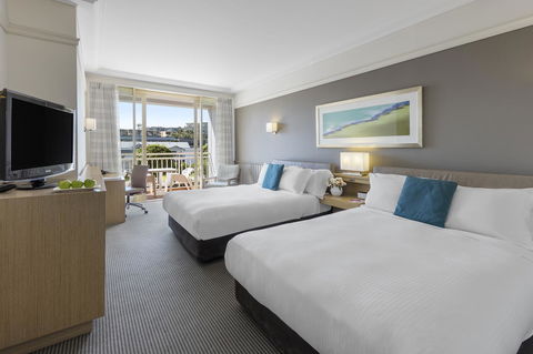 Crowne Plaza Terrigal Pacific, An IHG Hotel - Accommodation Daintree 26