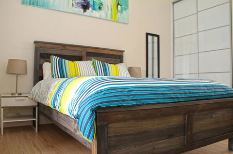 Smugglers Inn Studio Apartments - Accommodation Daintree 13