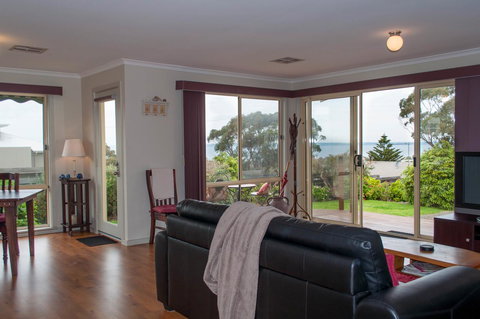 Admirals Inn - Accommodation Daintree 23