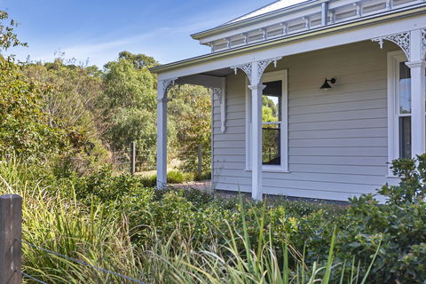 Grandview Accommodation - The Elm Tree Apartments - Accommodation Daintree 28