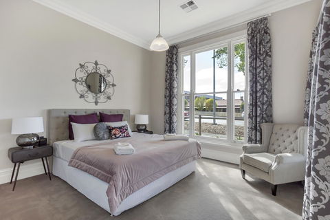 Grandview Accommodation - The Elm Tree Apartments - Accommodation Daintree 9