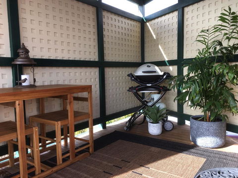 Wine And Roses Bed And Breakfast - Accommodation Daintree 37
