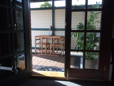 Wine And Roses Bed And Breakfast - Accommodation Daintree 34