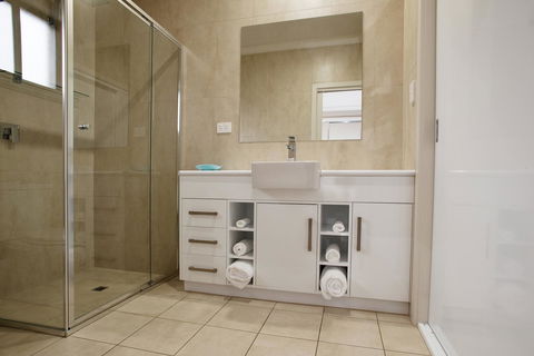 Renmark Holiday Apartments - Accommodation Daintree 6