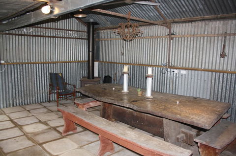 Rabbiters Hut - Accommodation Daintree 10