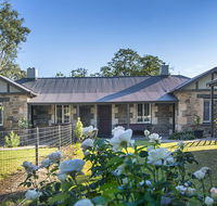 Stoneleigh Cottage Bed and Breakfast - Accommodation Daintree