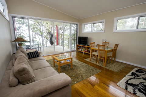 Smiths Lake House - Accommodation Daintree 23