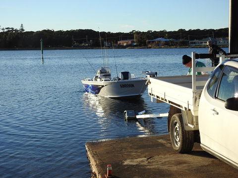 Lake Edge Apartments - Accommodation Daintree 23