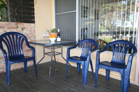 Lake Edge Apartments - Accommodation Daintree 19