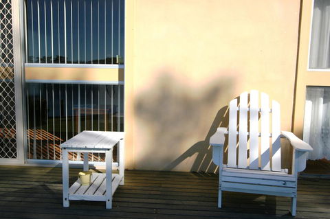 Lake Edge Apartments - Accommodation Daintree 8
