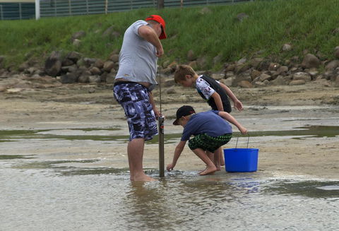 Lake Edge Apartments - Accommodation Daintree 24